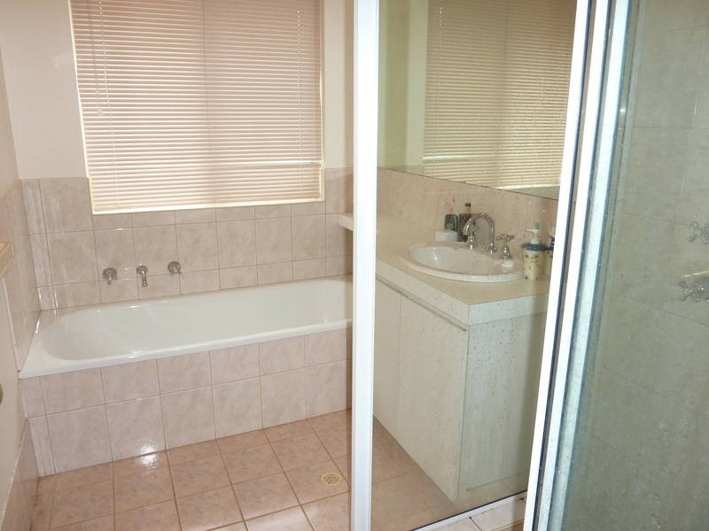 18B Carrington St, Kalgoorlie WA 6430