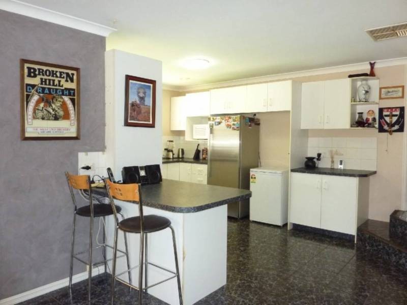 17 Melba St, Kalgoorlie WA 6430