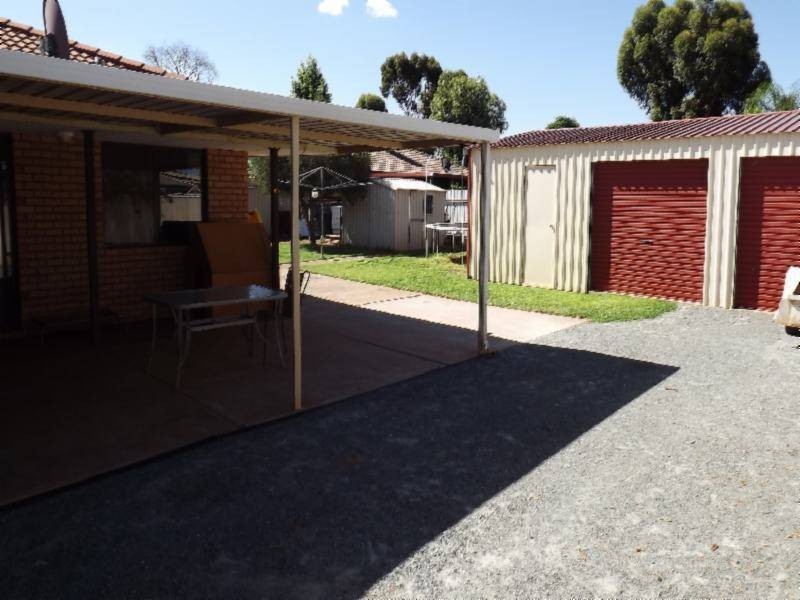 14 Burkett Dr Hannans, Kalgoorlie WA 6430