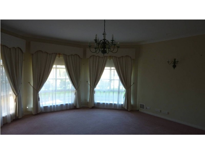 1 Heston Court, Somerville WA 6430