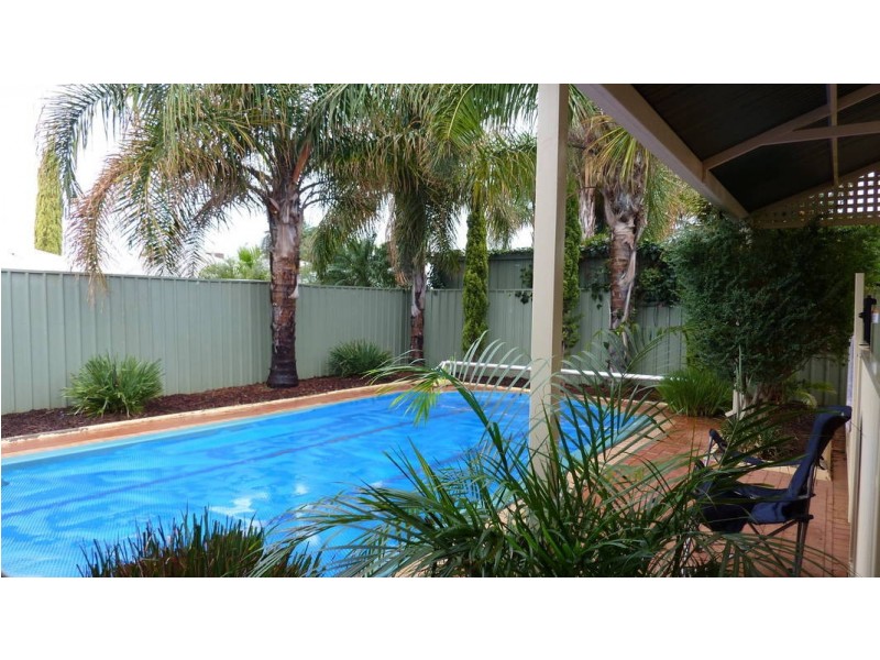 1 Heston Court, Somerville WA 6430