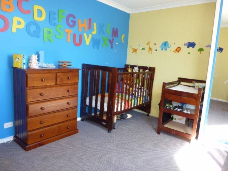 5 Chamberlain St, Lamington WA 6430