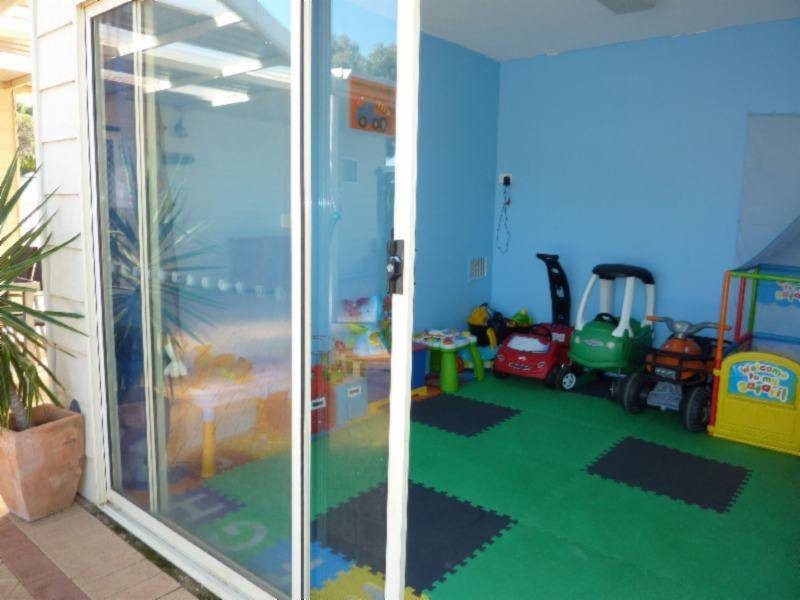 5 Chamberlain St, Lamington WA 6430