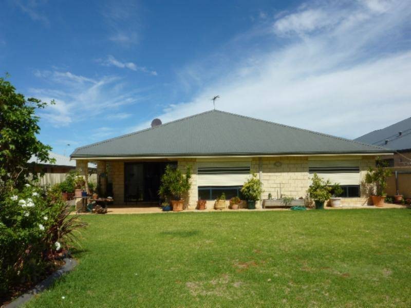 30 McCarthy St, Kalgoorlie WA 6430