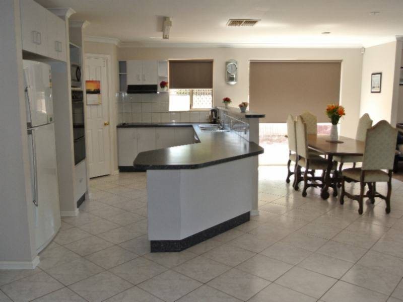 25 Hefron Circle Somerville, Kalgoorlie WA 6430