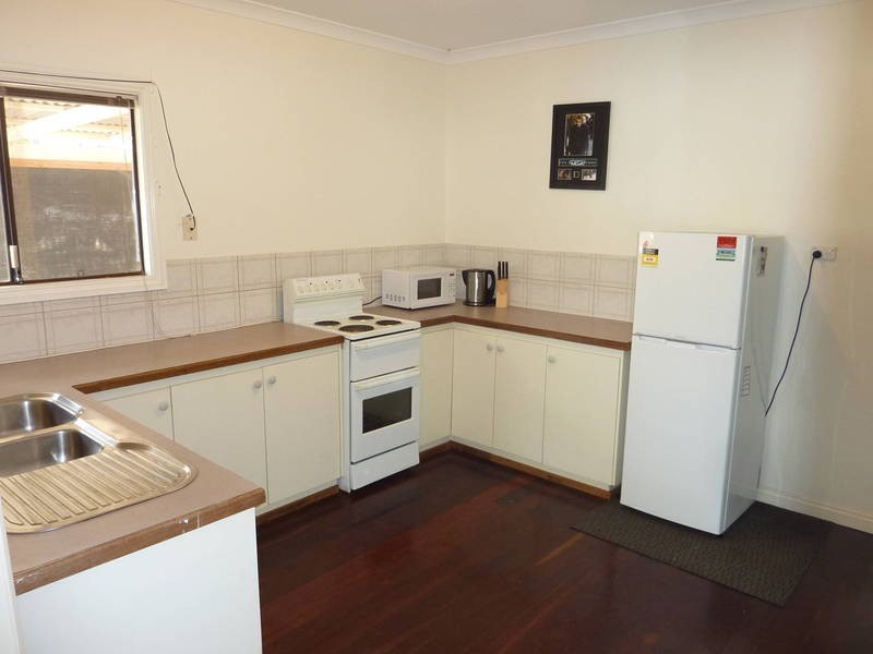 55 Graeme St, Lamington WA 6430