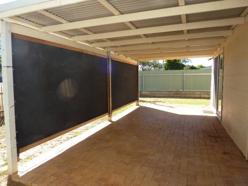 55 Graeme St, Lamington WA 6430