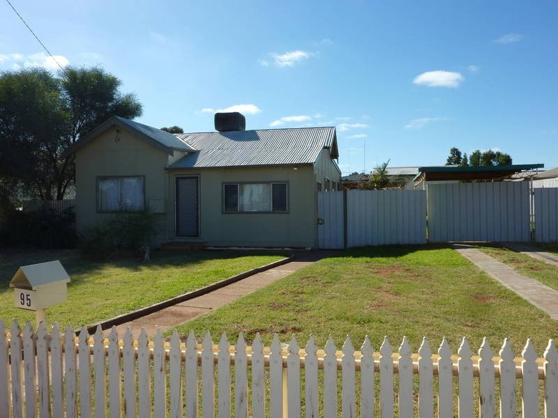 95 President St, Kalgoorlie WA 6430