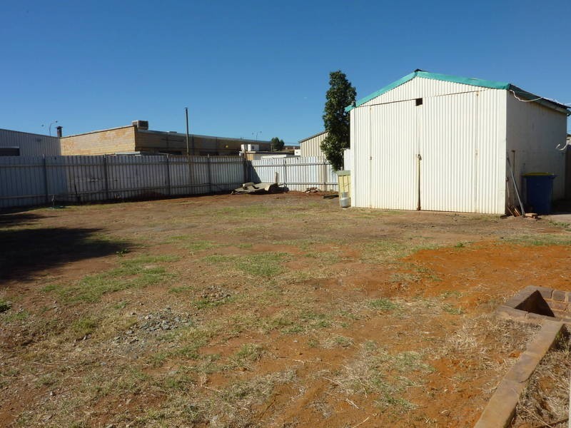 95 President St, Kalgoorlie WA 6430