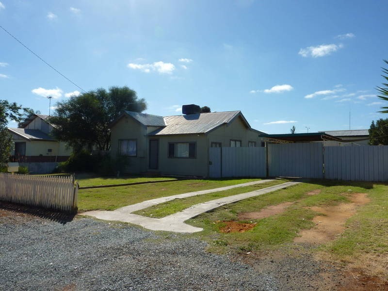 95 President St, Kalgoorlie WA 6430