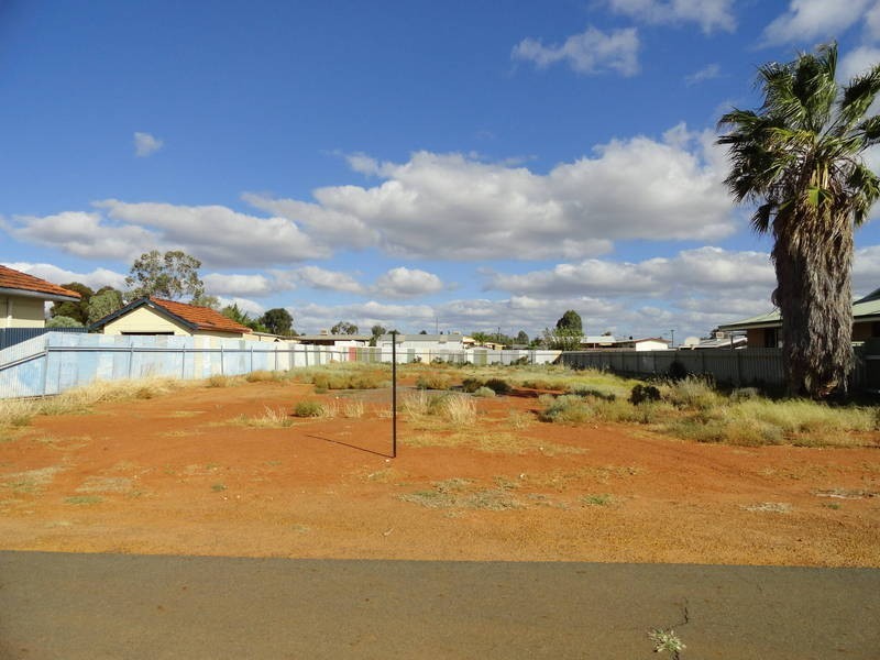 109 Shaw St, Coolgardie WA 6429