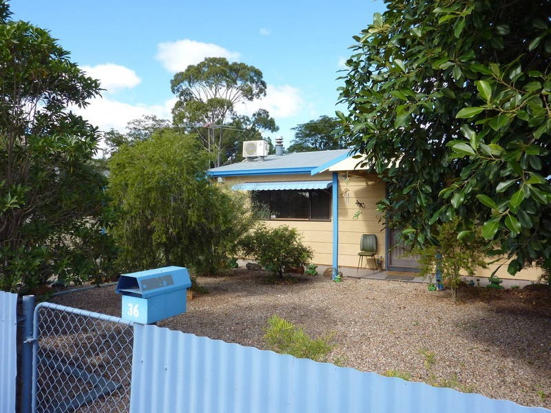 36 North Terrace, Boulder WA 6432