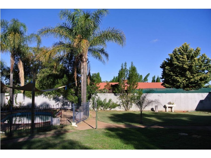 41 Hampden St, Kalgoorlie WA 6430