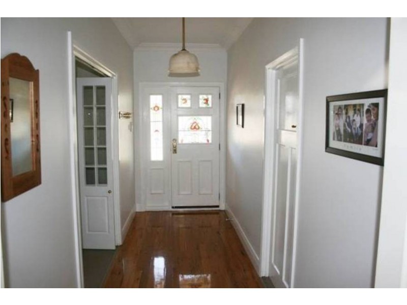 44 Ward Street, Lamington WA 6430