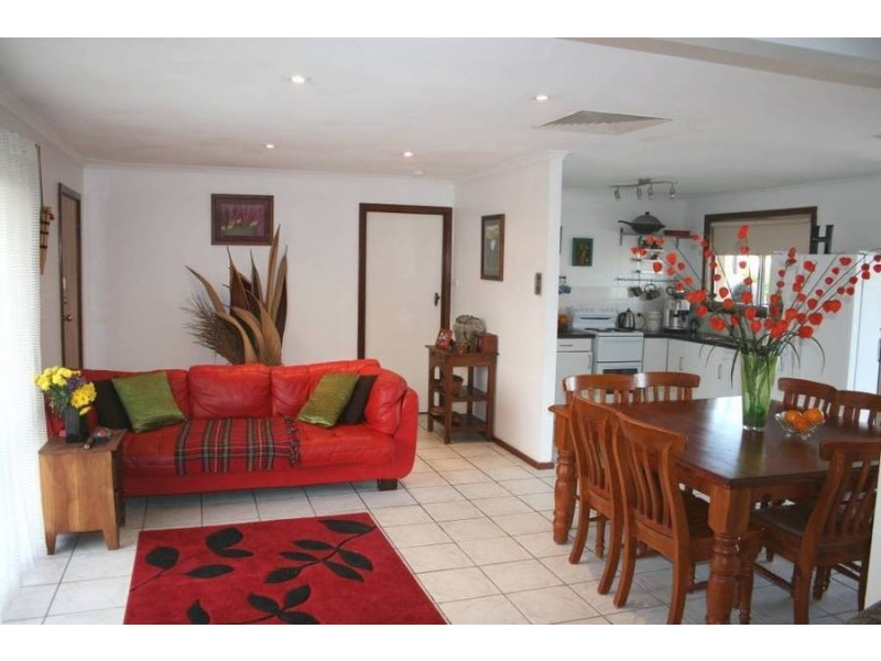 135 Addis St, Lamington WA 6430