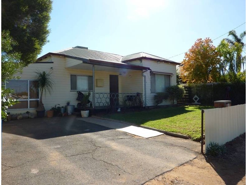 23E Hare St, Mullingar WA 6430