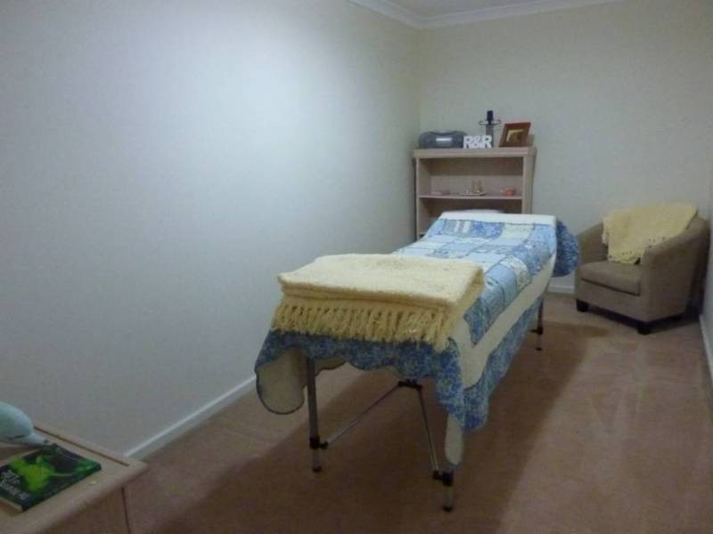 84 Ward St, Lamington WA 6430