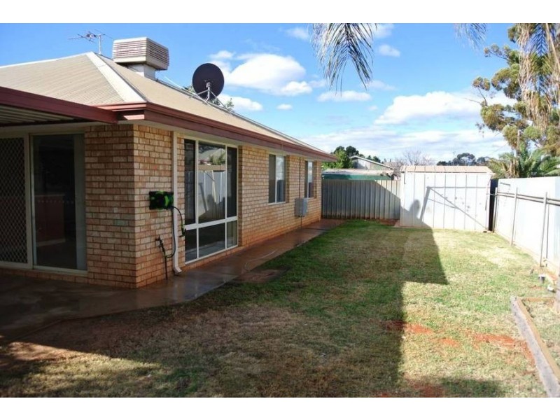 34A Johnston St, Boulder WA 6432