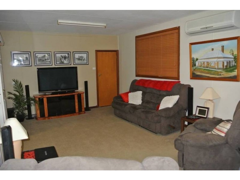 78 Lyall St, Lamington WA 6430