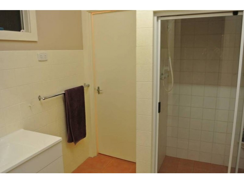 78 Lyall St, Lamington WA 6430