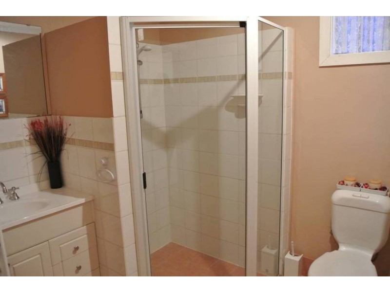 78 Lyall St, Lamington WA 6430