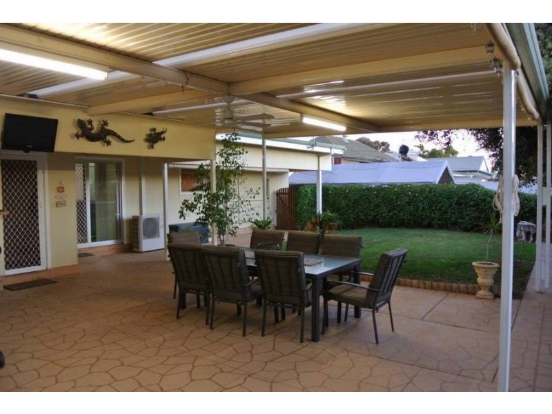 78 Lyall St, Lamington WA 6430