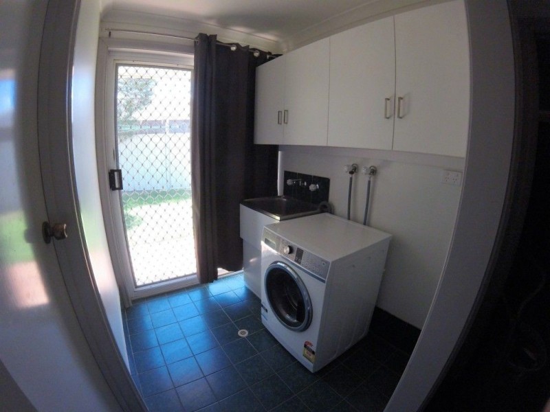 5B Kookynie Close, Hannans WA 6430