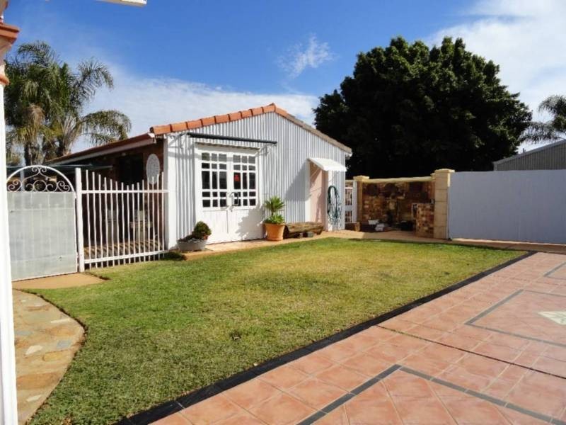 218 Hare St, Lamington WA 6430