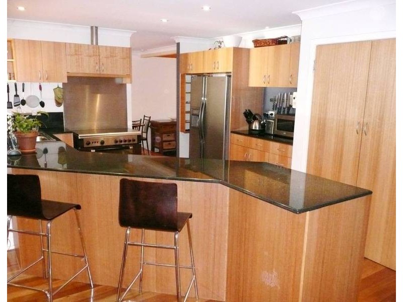 16 Cotter Place, Hannans WA 6430