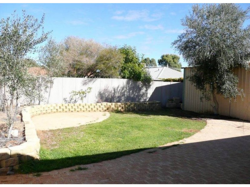 16 Cotter Place, Hannans WA 6430