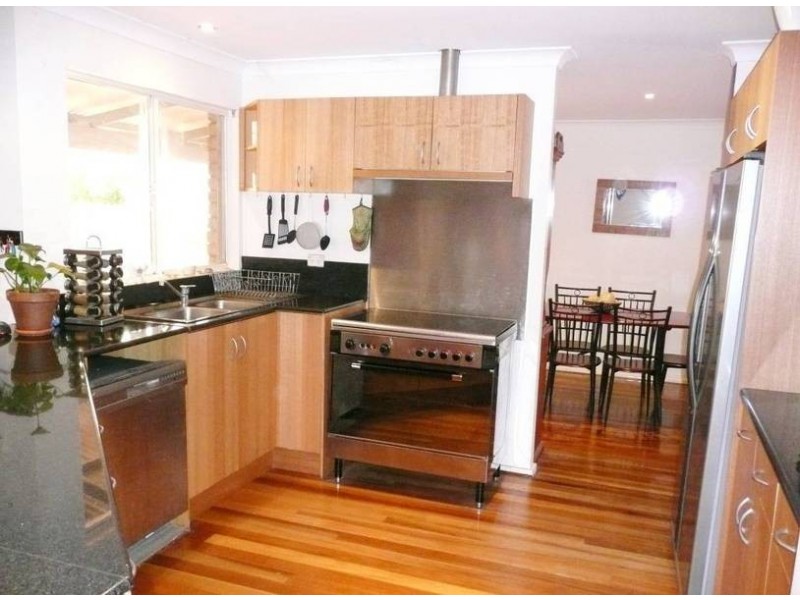 16 Cotter Place, Hannans WA 6430