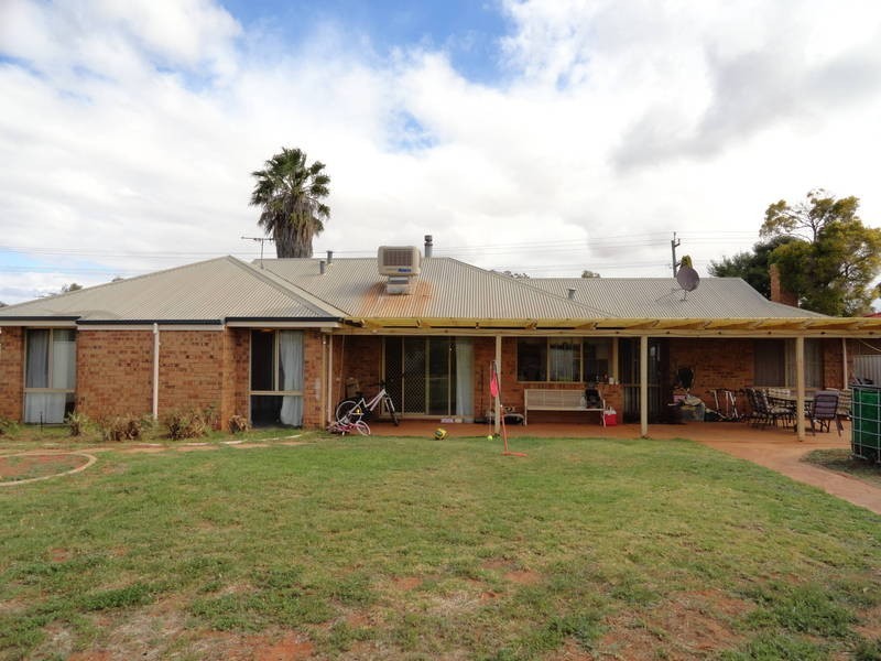 122 Graeme St, Hannans WA 6430
