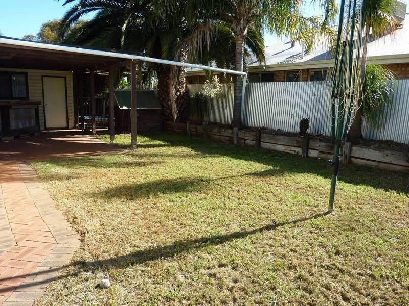 156 Hare St, Lamington WA 6430