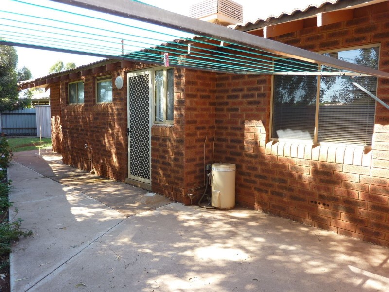 18 Shotover Place, South Kalgoorlie WA 6430