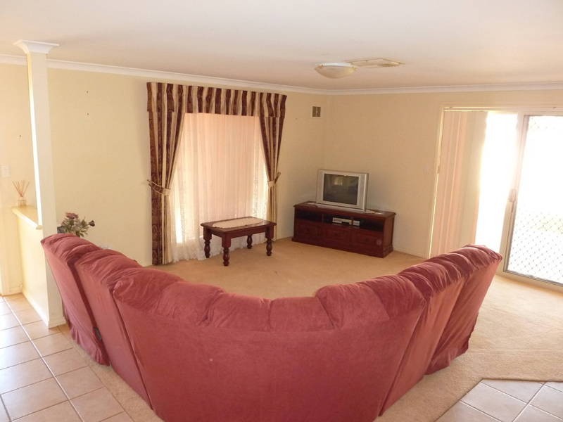 358B Piccadilly St, Lamington WA 6430