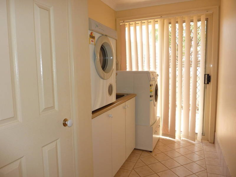 358B Piccadilly St, Lamington WA 6430