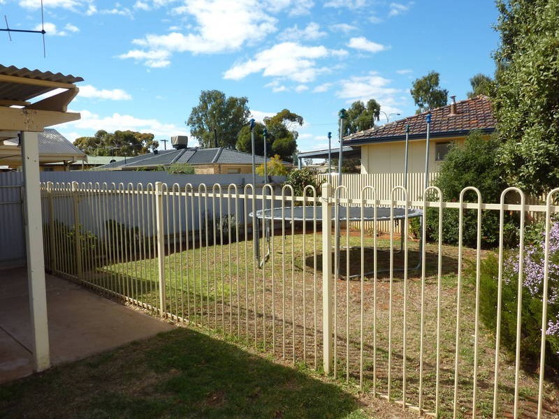 358B Piccadilly St, Lamington WA 6430