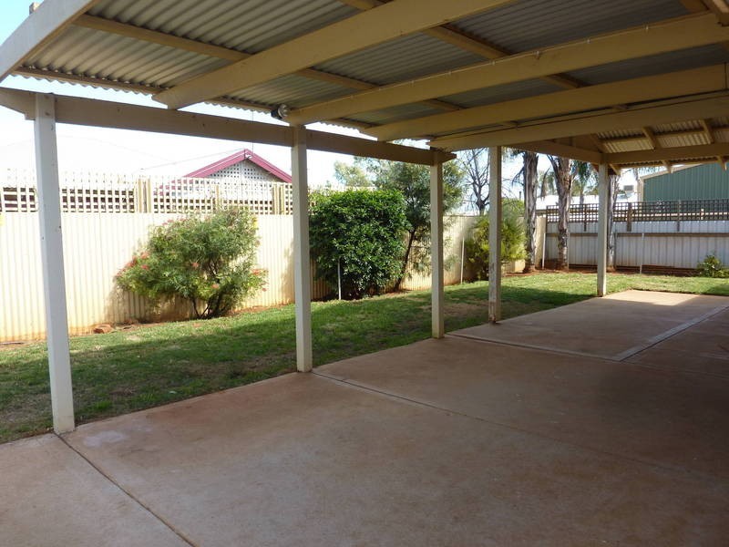 358B Piccadilly St, Lamington WA 6430