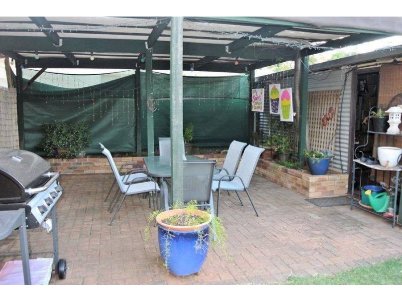 100 Collins St, Lamington WA 6430