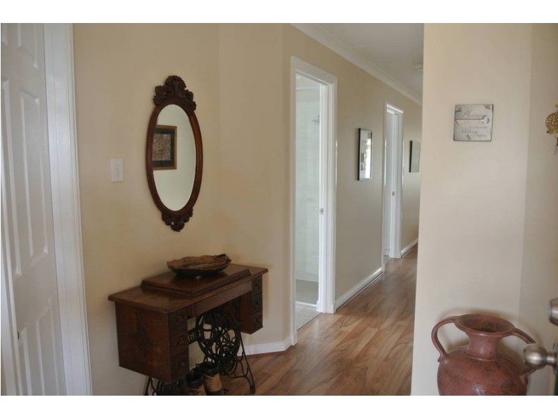 50A Azamor Drive, Boulder WA 6432