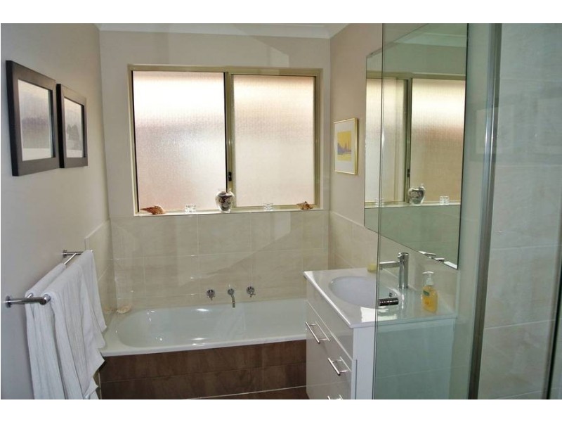 50A Azamor Drive, Boulder WA 6432