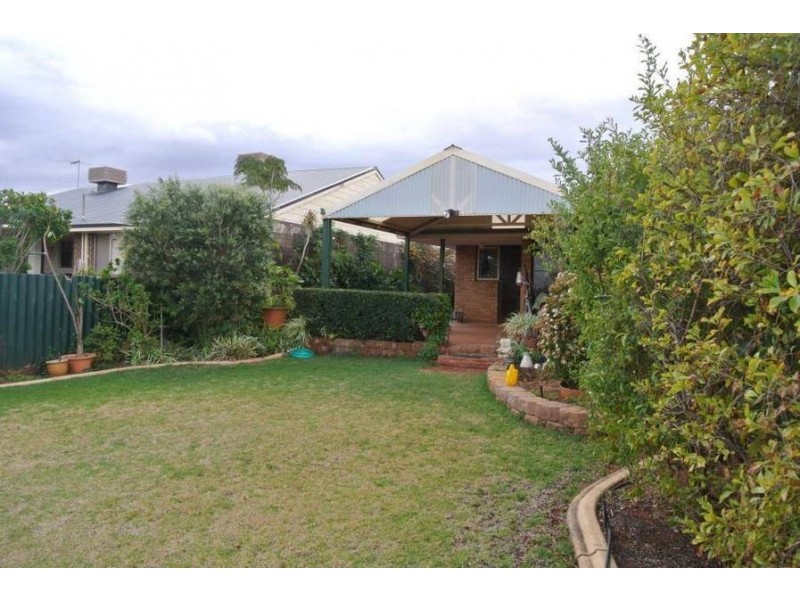 20A Charles St, Kalgoorlie WA 6430