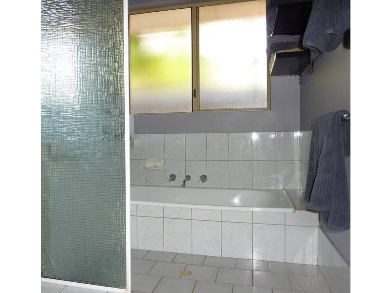 45A Lyall St, Lamington WA 6430