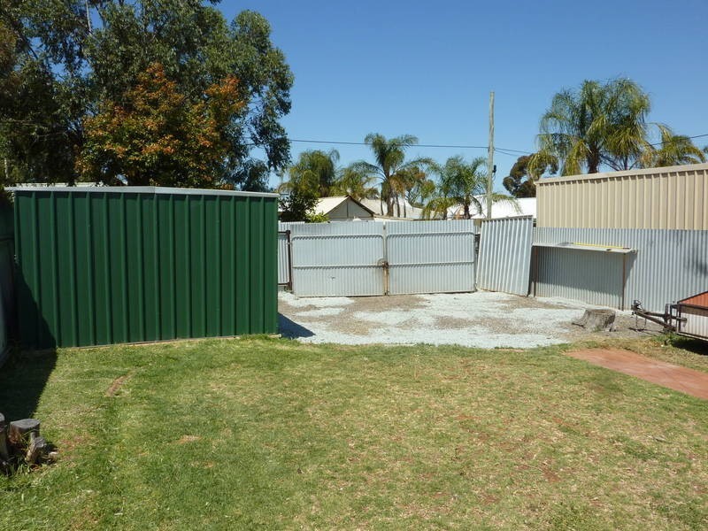 45A Lyall St, Lamington WA 6430