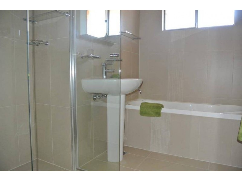 13 Moss St, South Kalgoorlie WA 6430