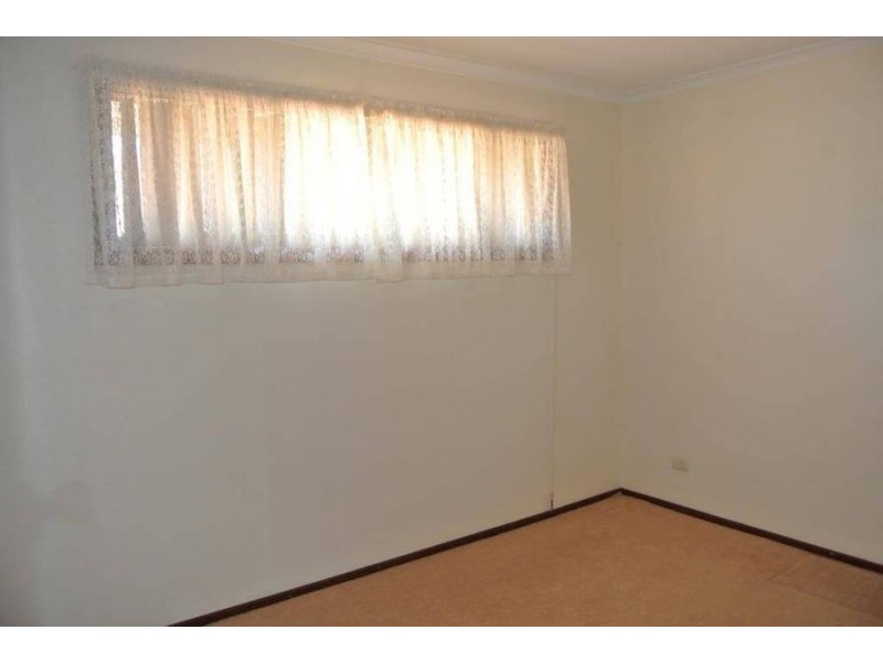 13 Moss St, South Kalgoorlie WA 6430