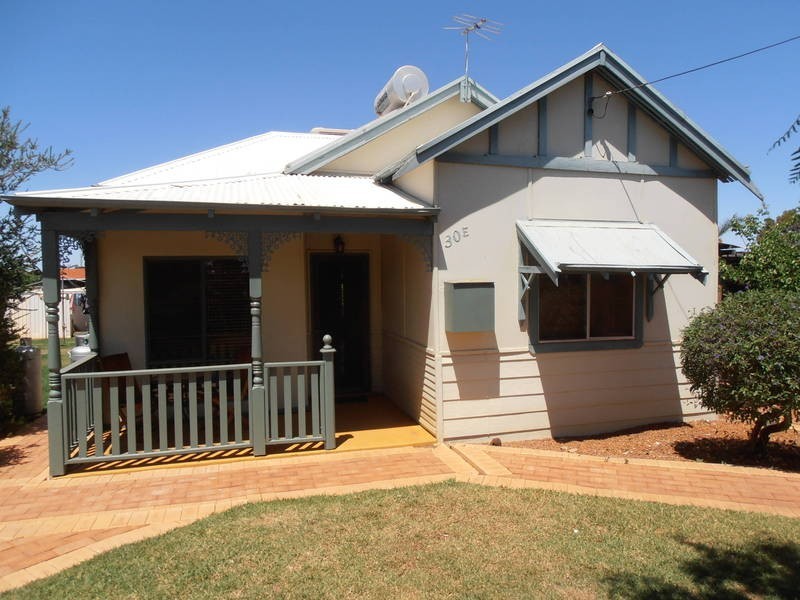 30E Hare Street, Mullingar WA 6430