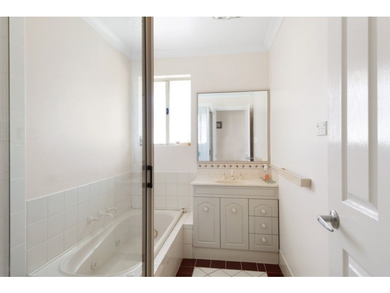 344A Piccadilly Street, West Lamington WA 6430