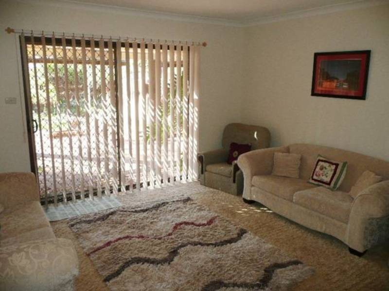 185 Bourke St, West Lamington WA 6430