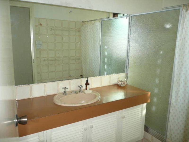 185 Bourke St, West Lamington WA 6430